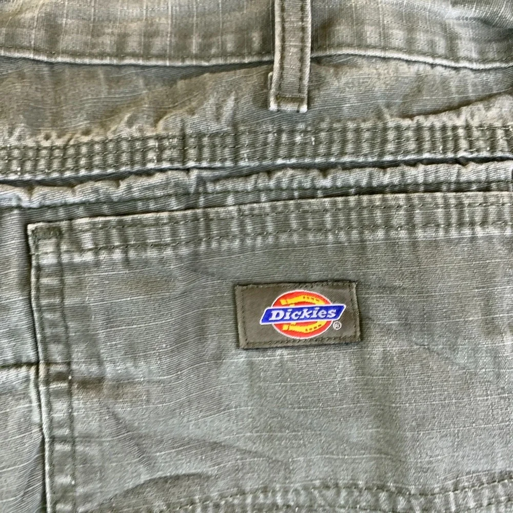 Dickies Carpenter Shorts Mens 44 Olive Green Ripstop Cotton Relaxed Fit Pockets